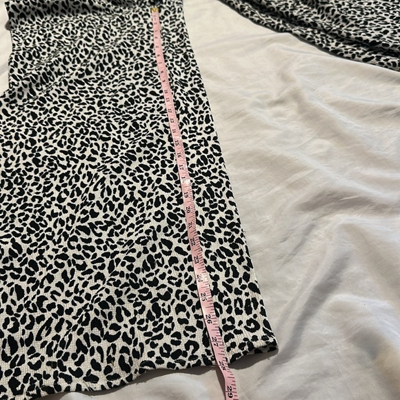 Anthropologie leopard jumpsuit Sz XS - Picture 6 of 8